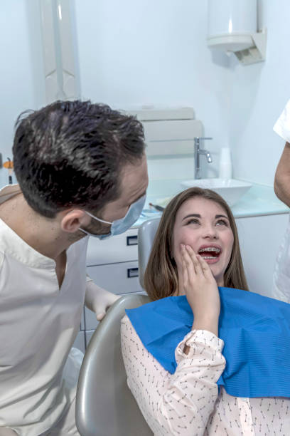 Best Emergency Broken Tooth Repair in Amesti, CA